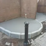 laying concrete path